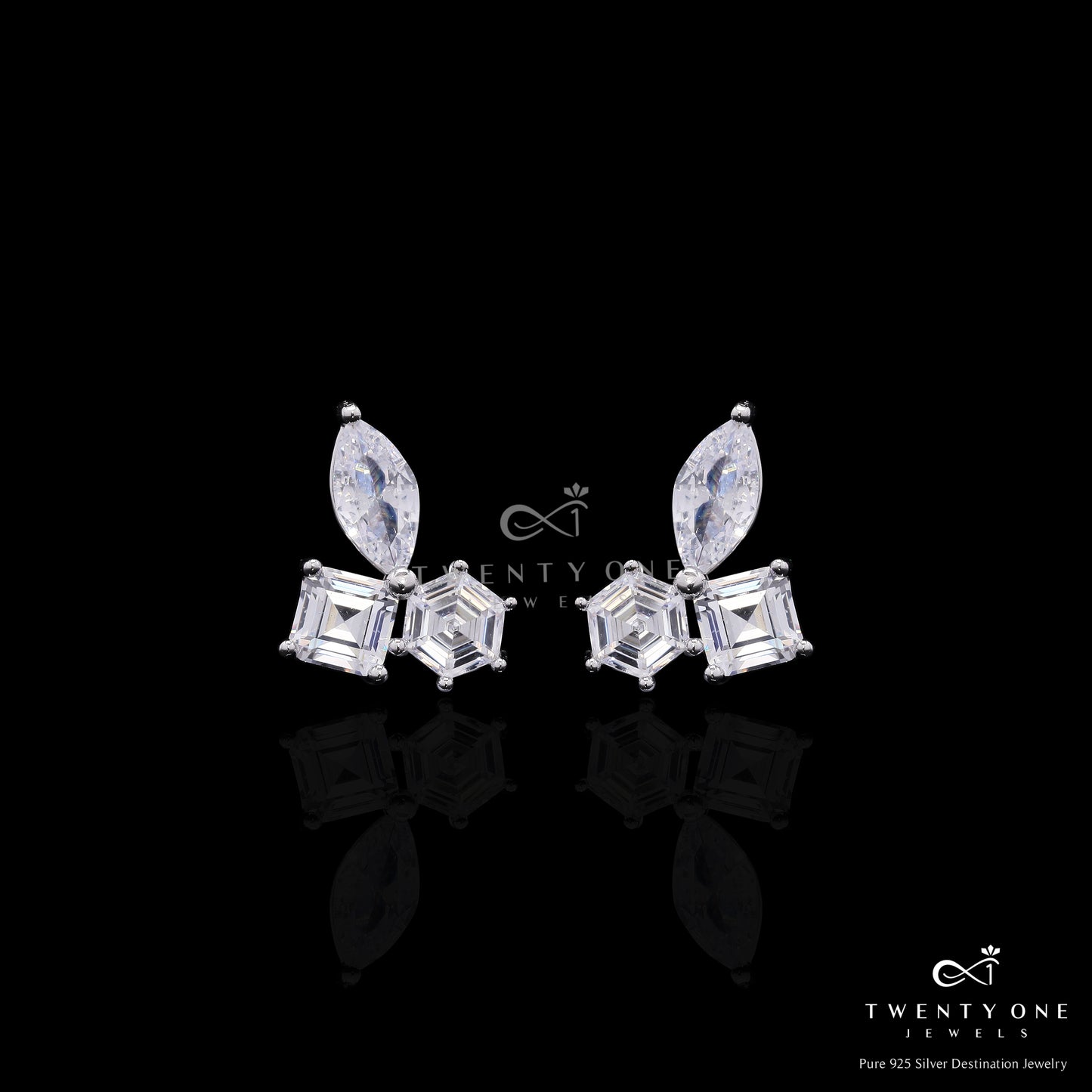 Premium  Petite Tri Solitaire Vienna Studs on Pure 925 Silver