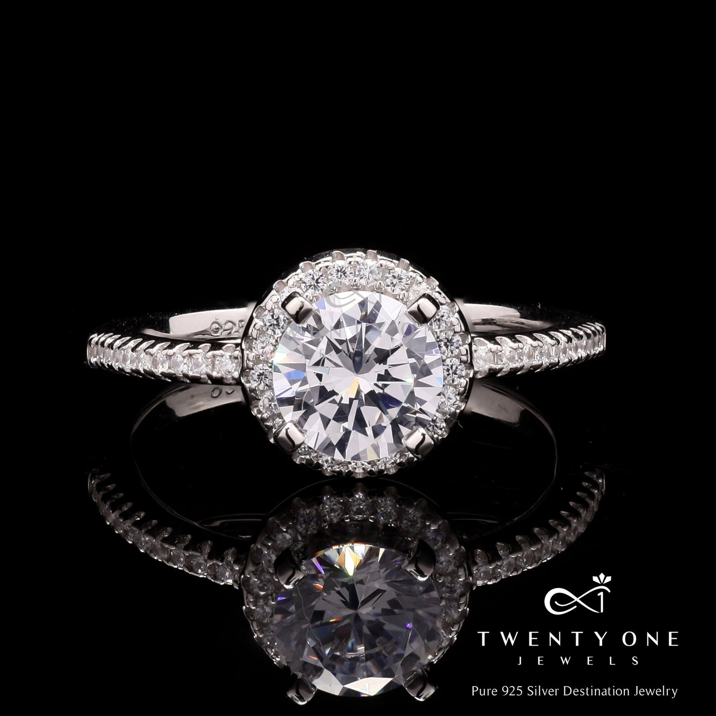 American Diamond Studded 1 Carat Solitaire Remi Ring On 925 Silver.