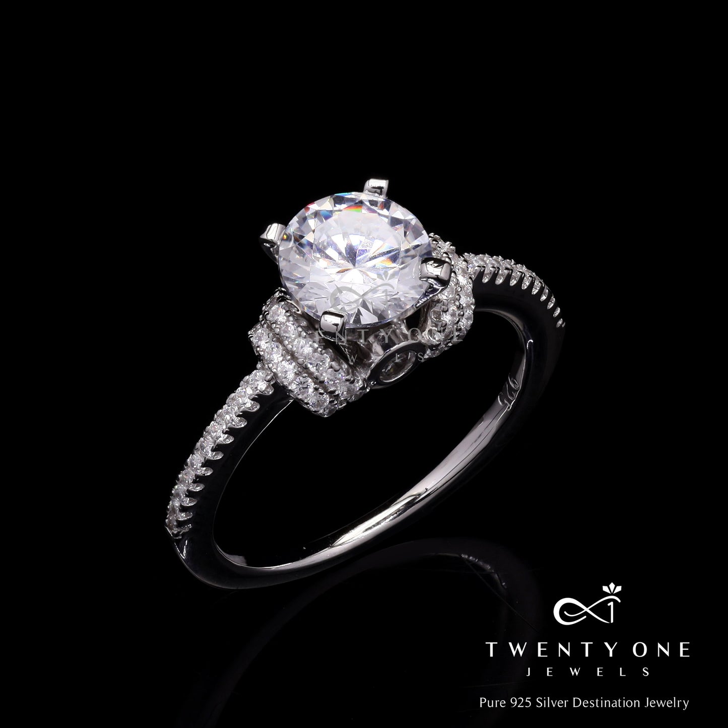 Sakura Solitaire Ring on 925 Silver