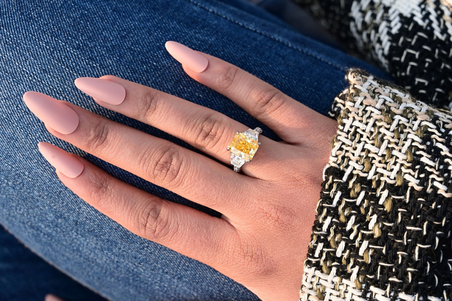 5 Carat Premium Yellow Emerald Cut Diamond Dazzle Ring on Pure 925 Silver