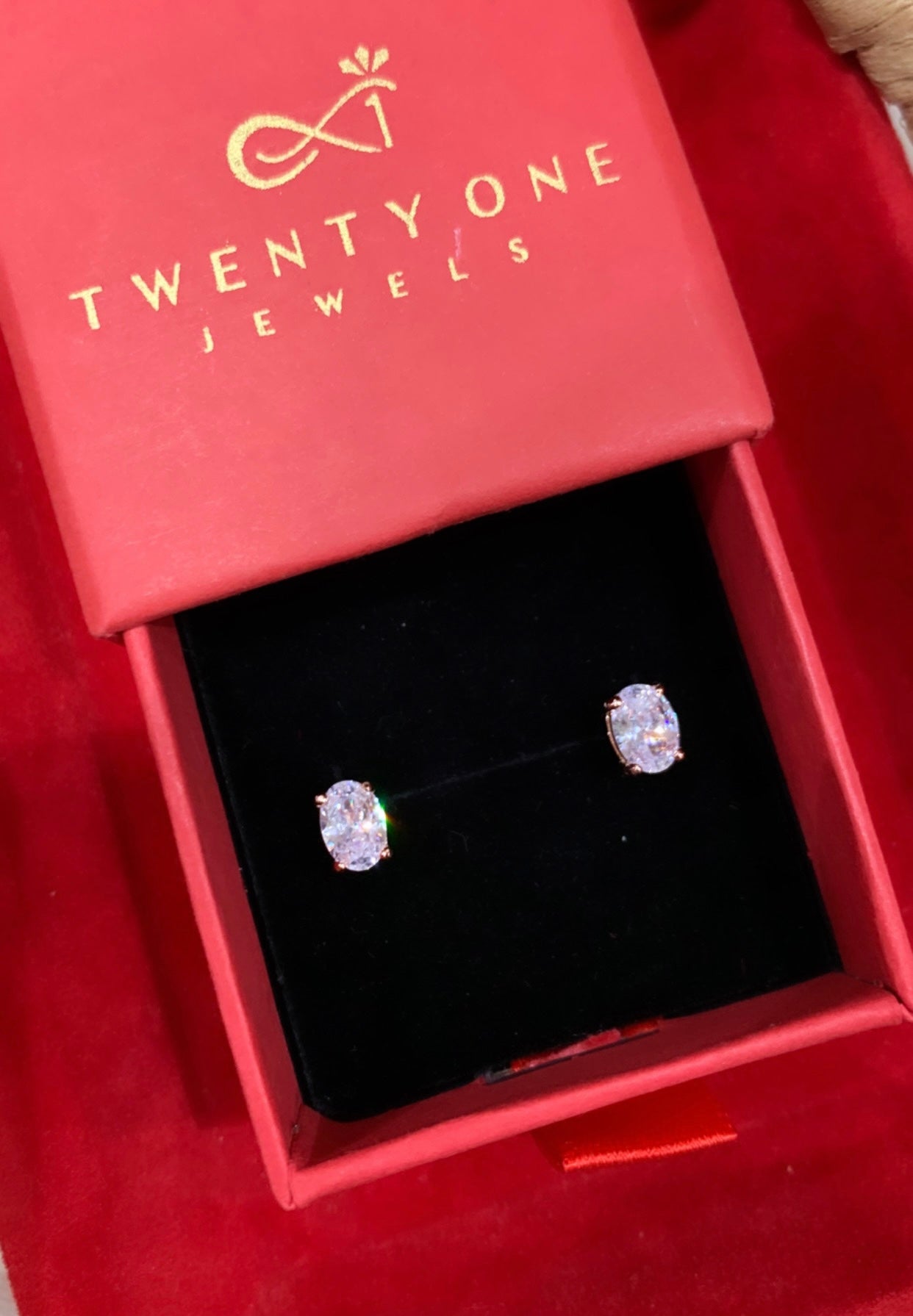 Light Range Rose Gold Approx. 1 Carat Oval Cut Solitaire Studs On Pure 925 Silver