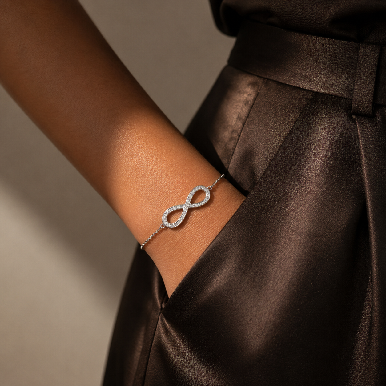 Amy Adjustable Infinity Bracelet on Pure 925 Silver