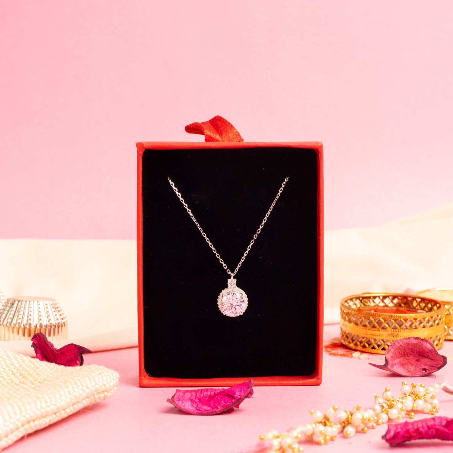 3 Carat Round Cut Solitaire Pendant with Chain on Pure 925 Silver