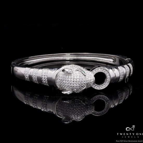 Luxury Brand Inspired Ultra Premium Micro Setting Diamond Openable Panther and Ring Bracelet with Green Emerald Eye Detailing on Pure 925 Silver