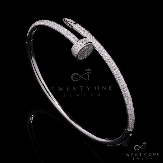 Luxury Brand Inspired Pure 925 Silver Openable Crysta Nail Americal Diamond Bracelet