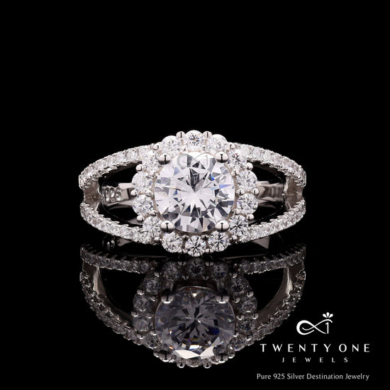 1.5 Carat Round Cut Solitaire Dilicia Ring with Diamond Halo on Pure 925 Silver
