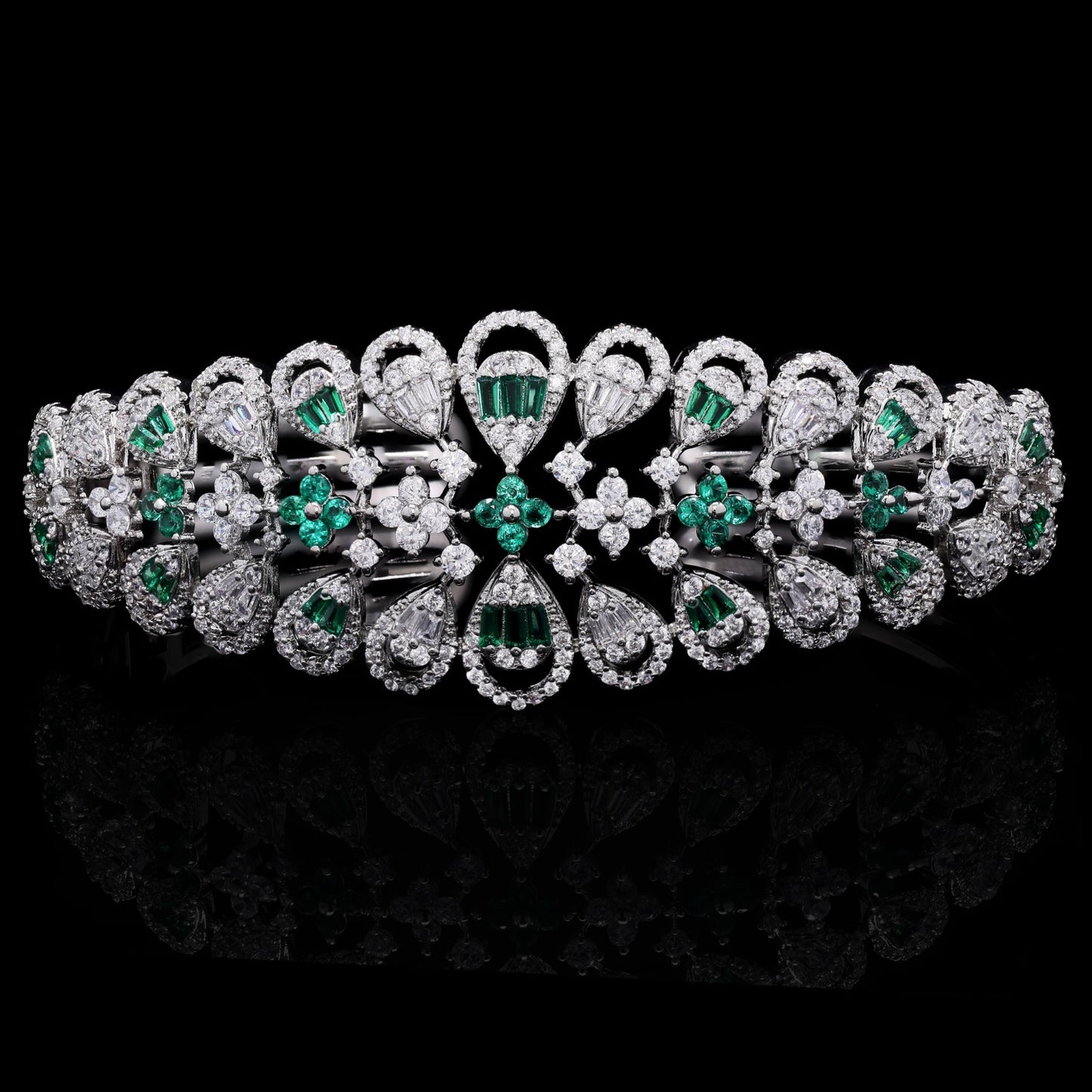 TOJ Everyday - Premium American Diamond Baguette Pressure Setting Openable Hiya Bracelet with Emerald Detailing