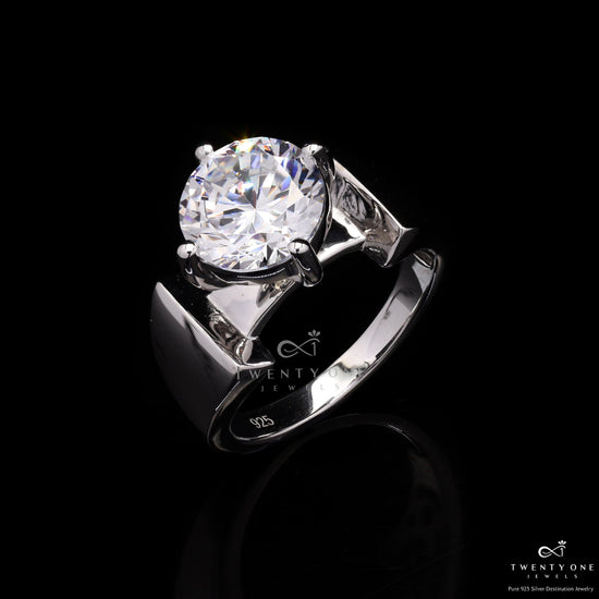 3 Carat Classic Round Cut Zahara Solitaire Ring