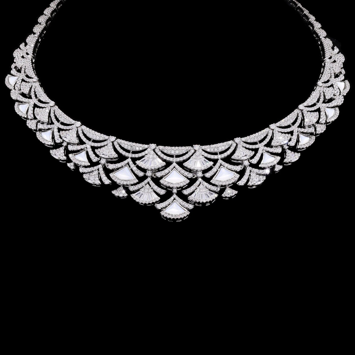 TOJ Everyday - Premium Mother of Pearl Detailing Nina Necklace Set with Earrings