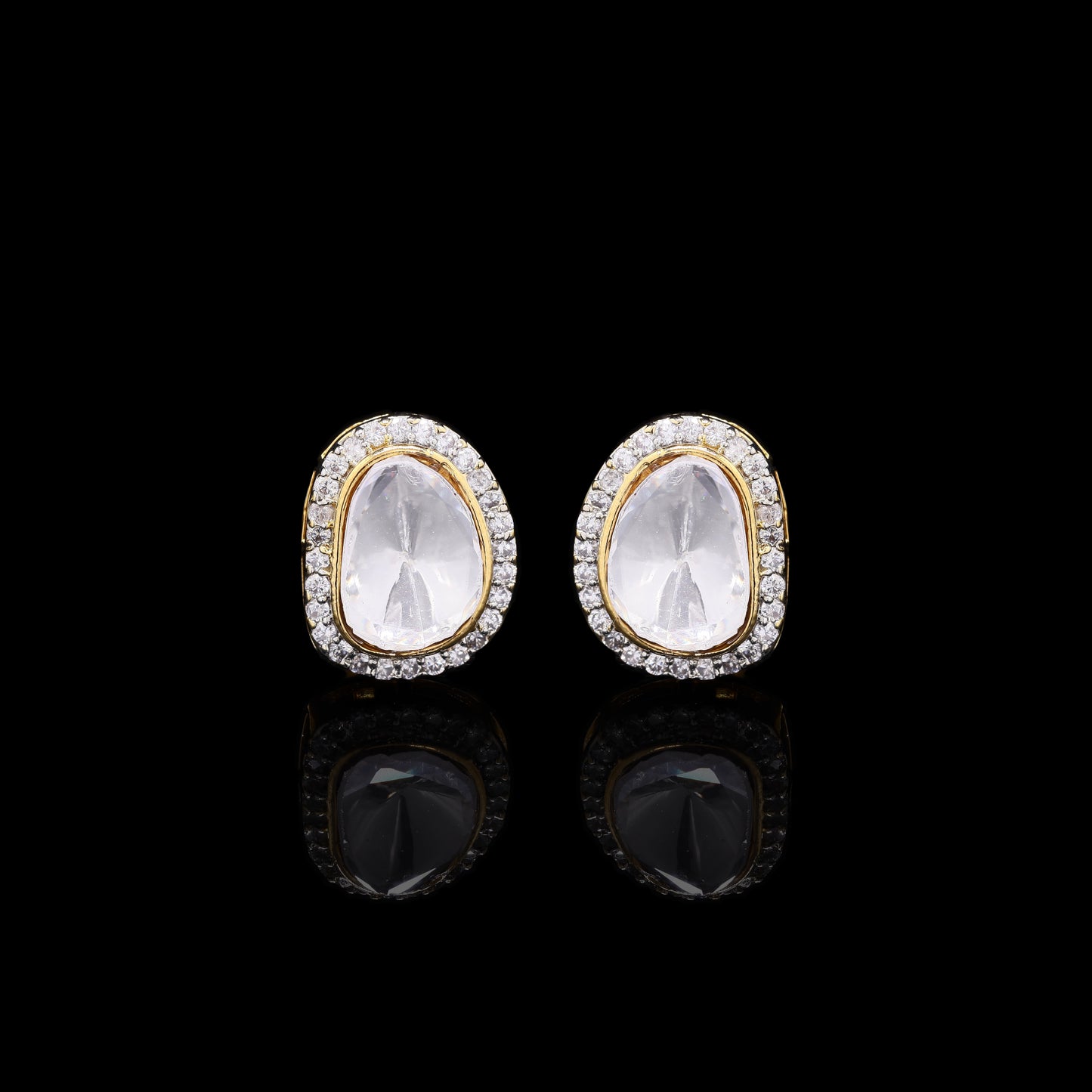 TOJ Everyday - Gold Finish Natural Oval Shaped Polki Mens Cufflink with American Diamond Cluster