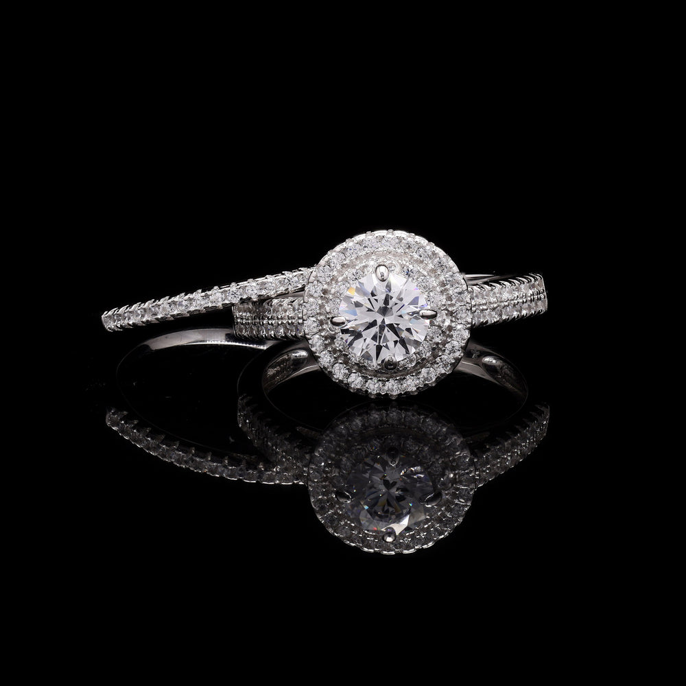Alexa Solitaire Ring on 925 Silver with Removable Extra Diamond Studded Band