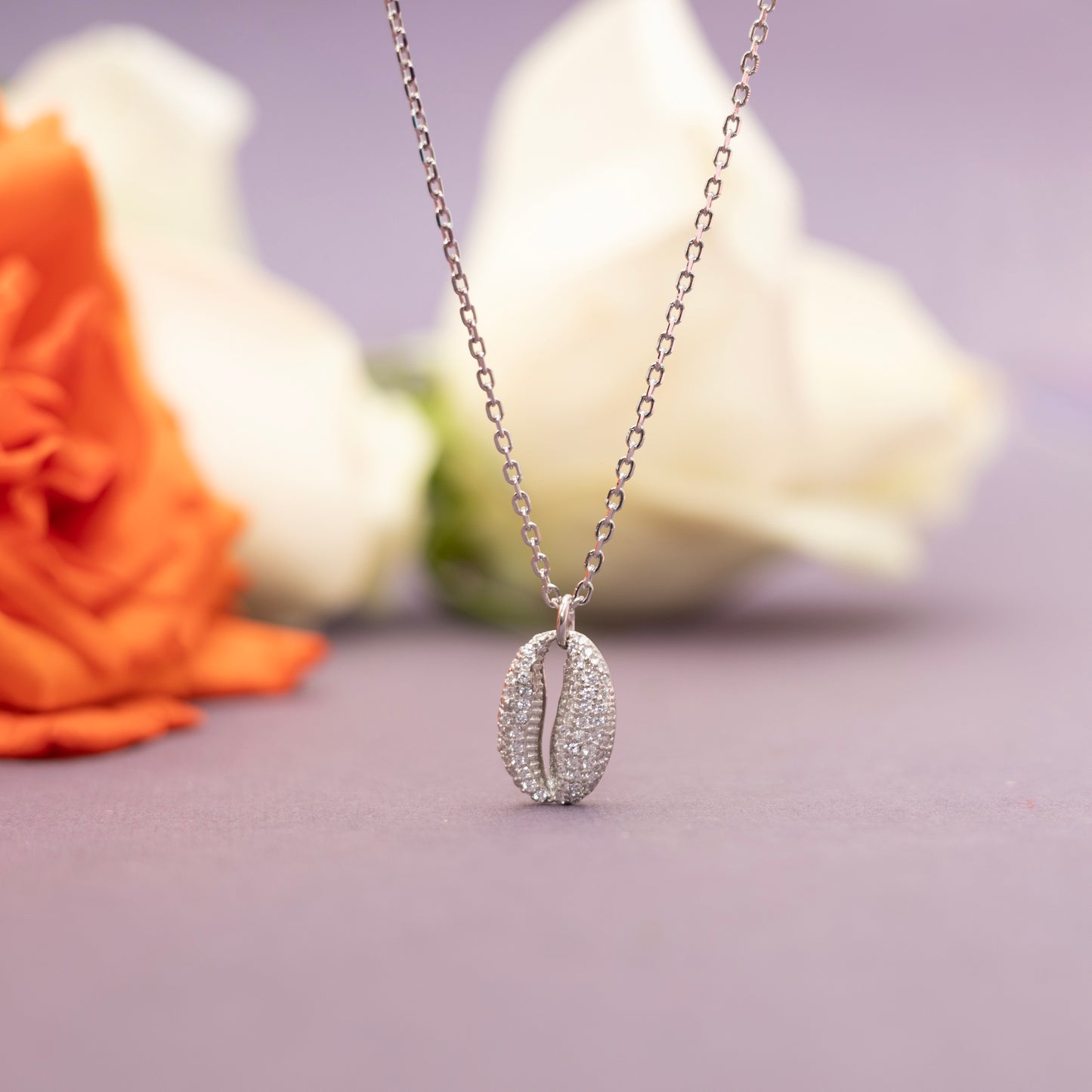 Pure 925 Silver Oyster Love Diamond Studded Pendant with Chain