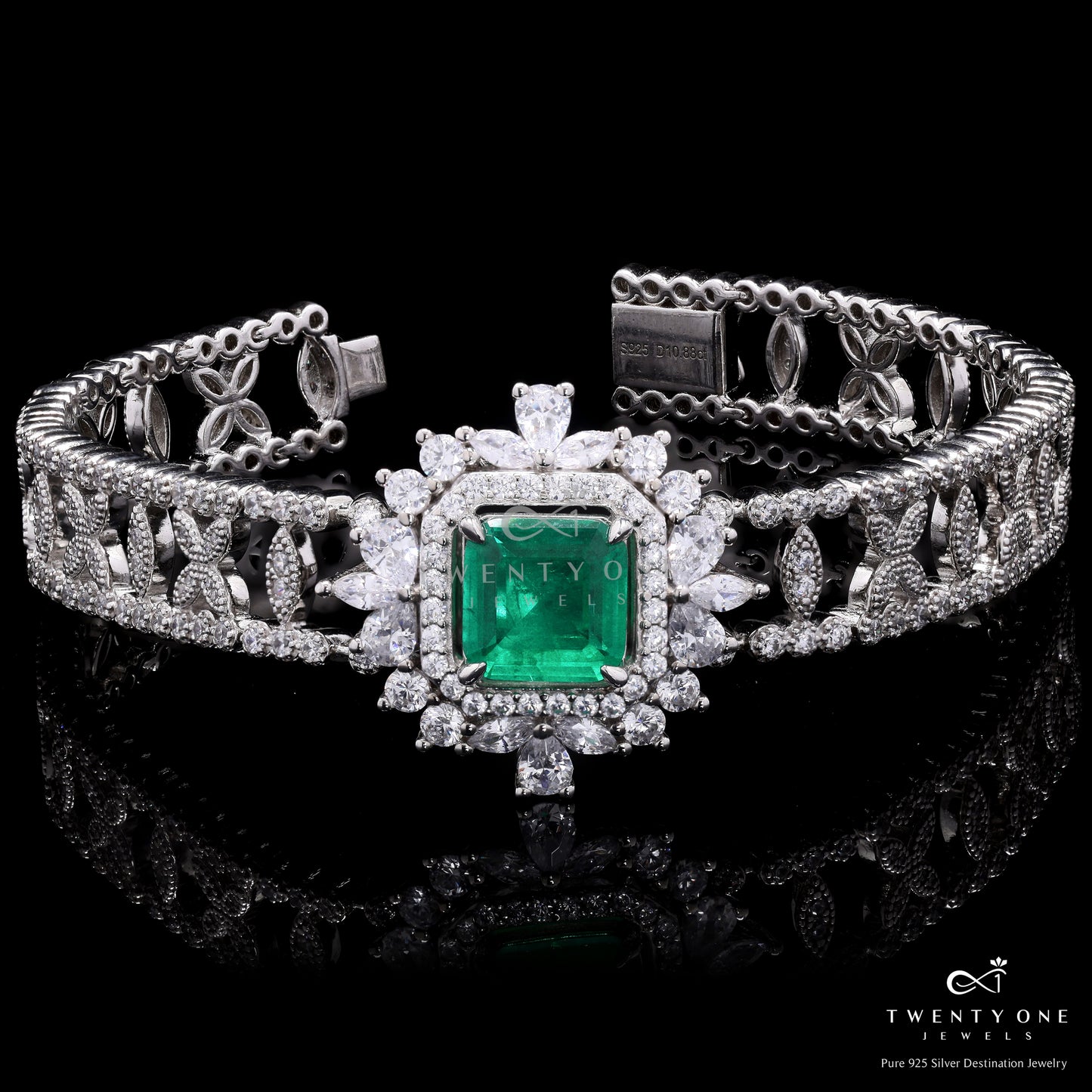 Premium Green Emerald and Diamond Nilofer Bracelet on Pure 925 Silver