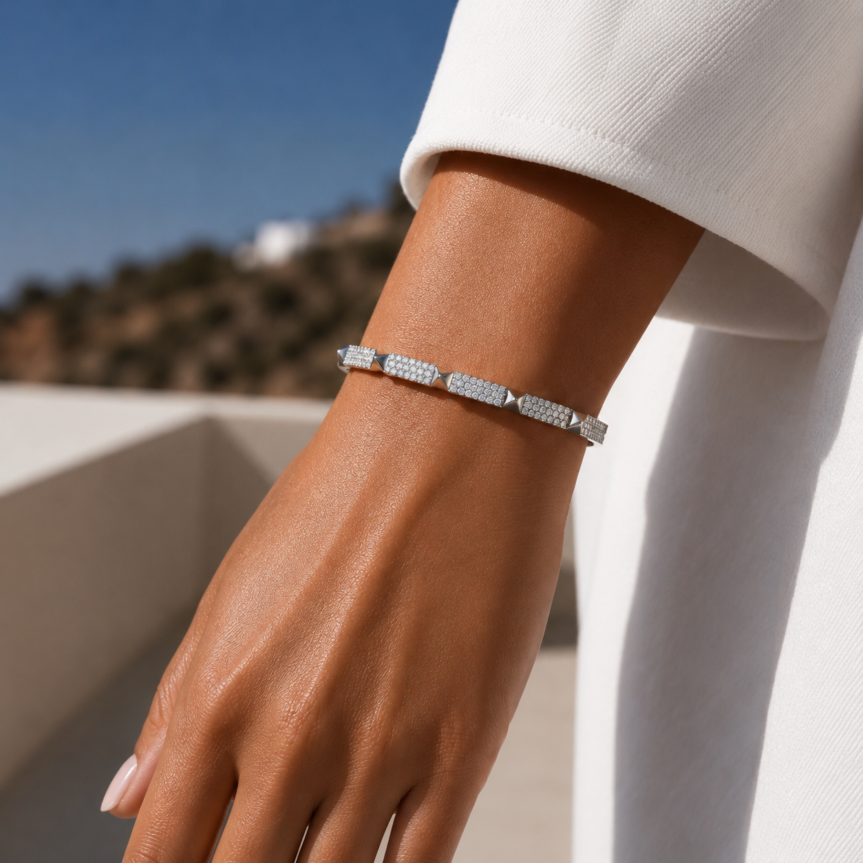 Pure 925 Silver Openable Delcy Bracelet