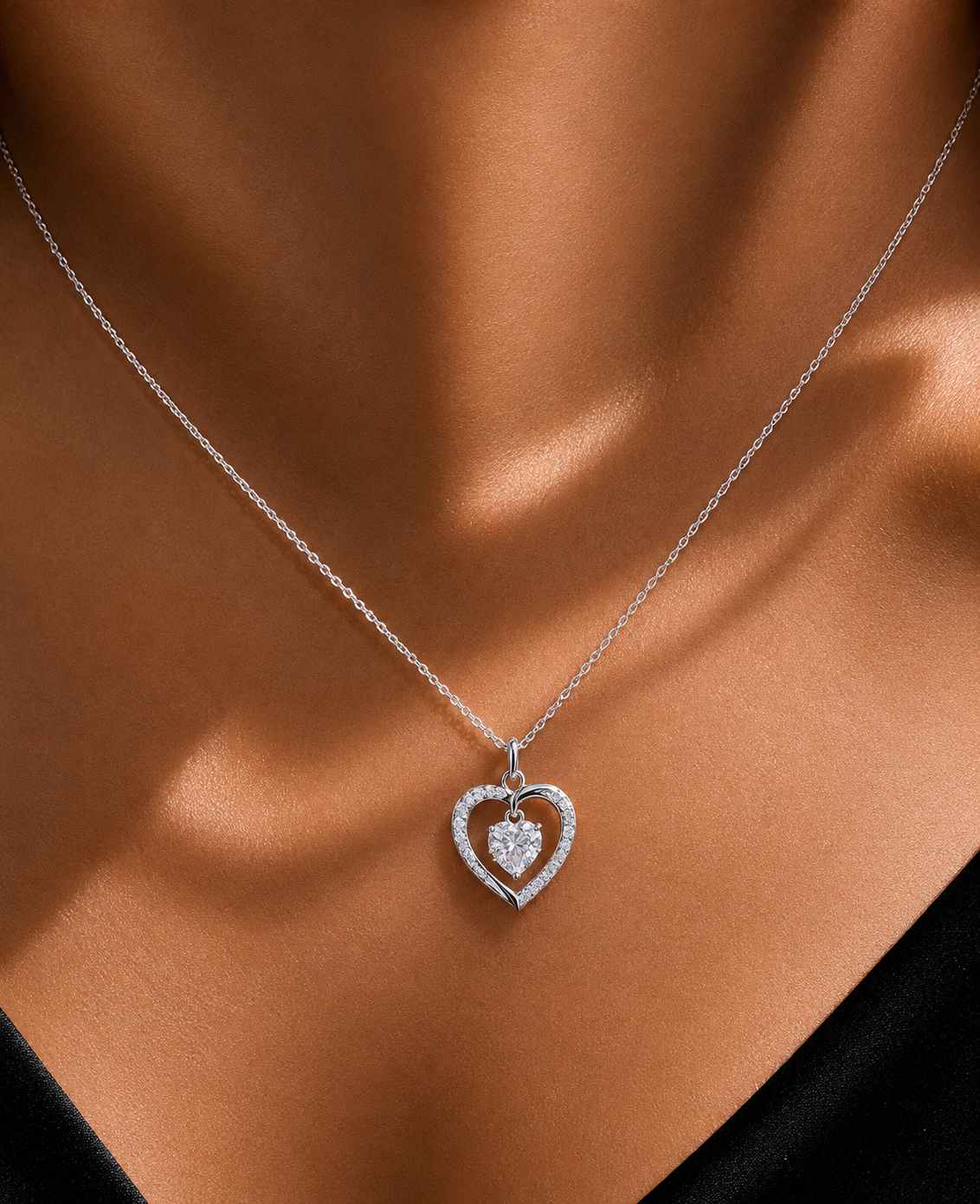 Heart Solitaire Elaine Pendant with Chain on Pure 925 Silver