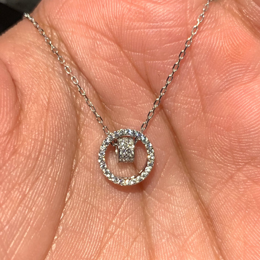 Janice Solitaire Pendant With Chain On 925 Silver