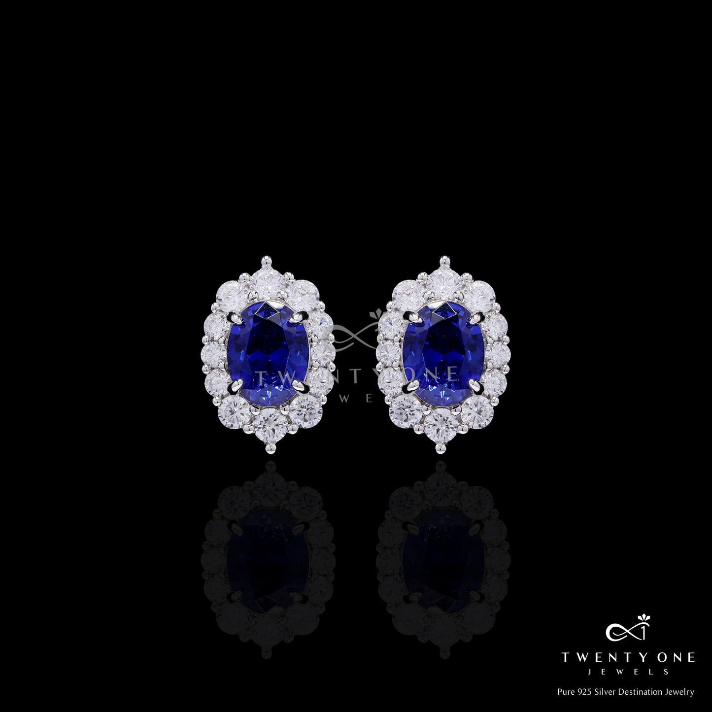 Ultra Premium Hydro Tanzanite Oval Solitaire Gyra Pendant Set on Pure 925 Silver