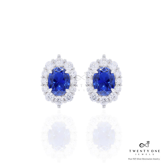 Ultra Premium Hydro Tanzanite Oval Solitaire Gyra Pendant Set on Pure 925 Silver