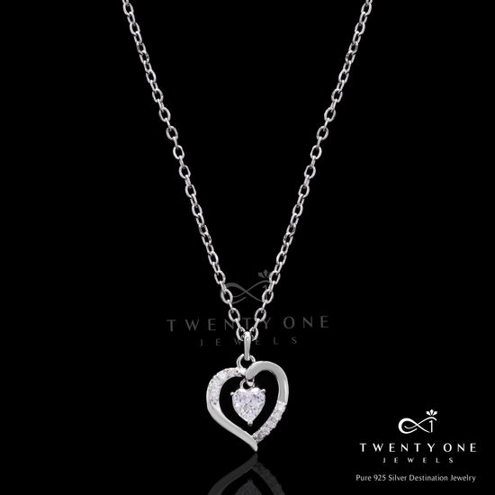 Heart Solitaire Elaine Pendant with Chain on Pure 925 Silver