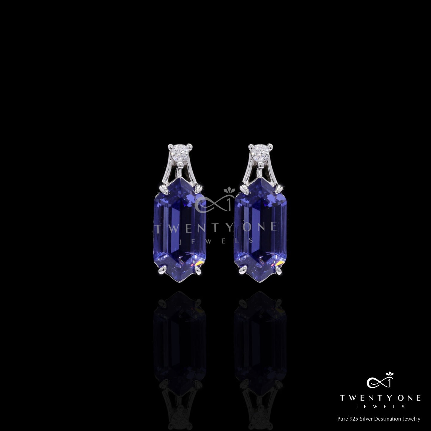 Ultra Premium Hexagon Cut Hydro Tanzanite Pendant Set on Pure 925 Silver