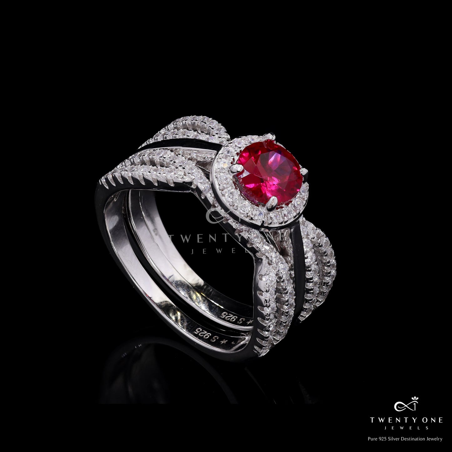 Red Ruby Detachable Rizen Solitaire Ring on 925 Silver