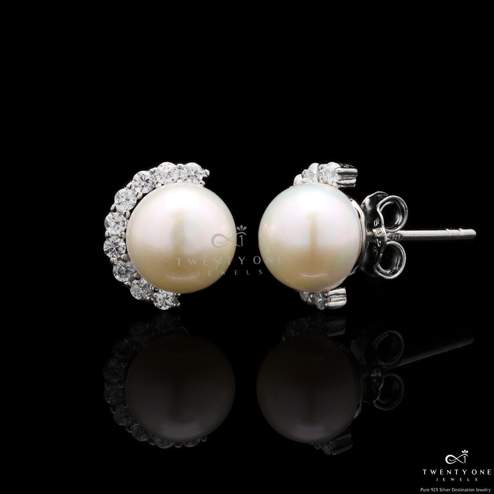 Fresh Water Pearl Julieta Studs On 925 Studs