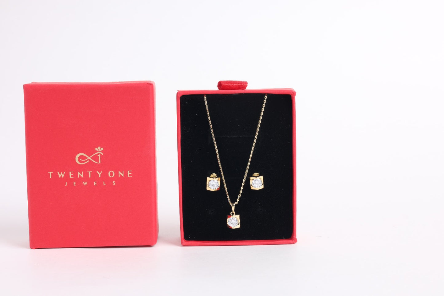 18K Gold Solitaire Vanity Pendant Set on Pure 925 Silver