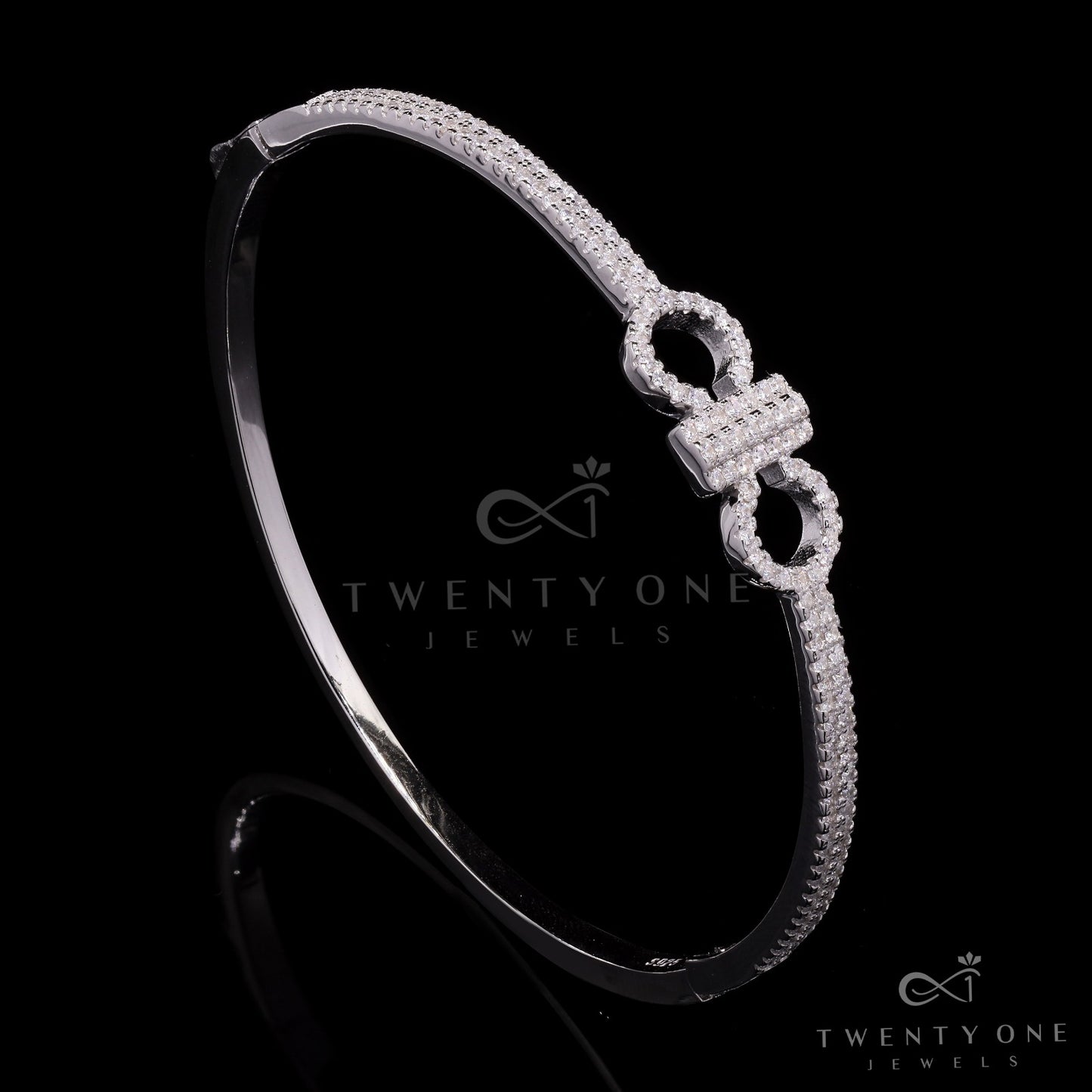 Luxury Brand Inspired Pure 925 Silver Openable Sara Bracelet
