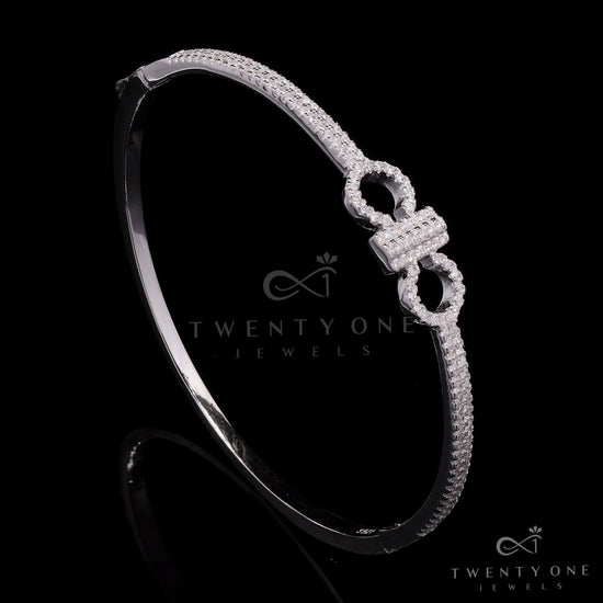 Luxury Brand Inspired Pure 925 Silver Openable Sara Bracelet