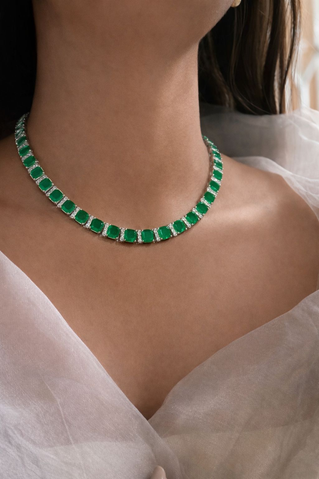 Premium TOJ Everyday Classic Emerald String Necklace Set with Diamonds