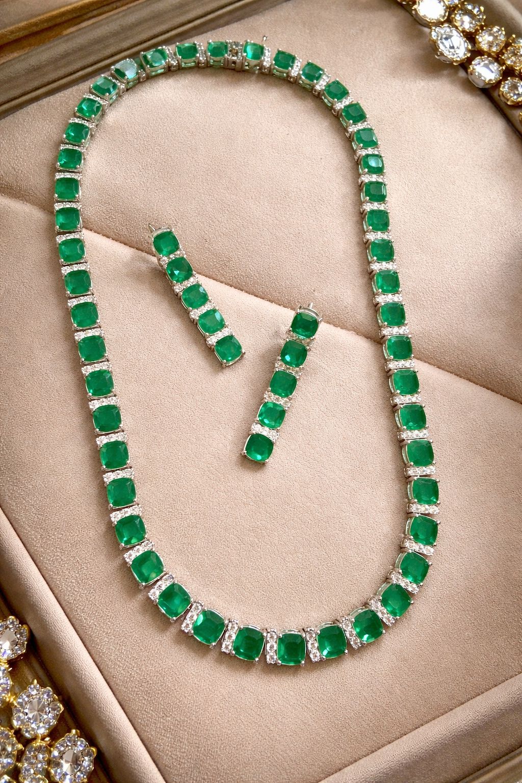 Premium TOJ Everyday Classic Emerald String Necklace Set with Diamonds