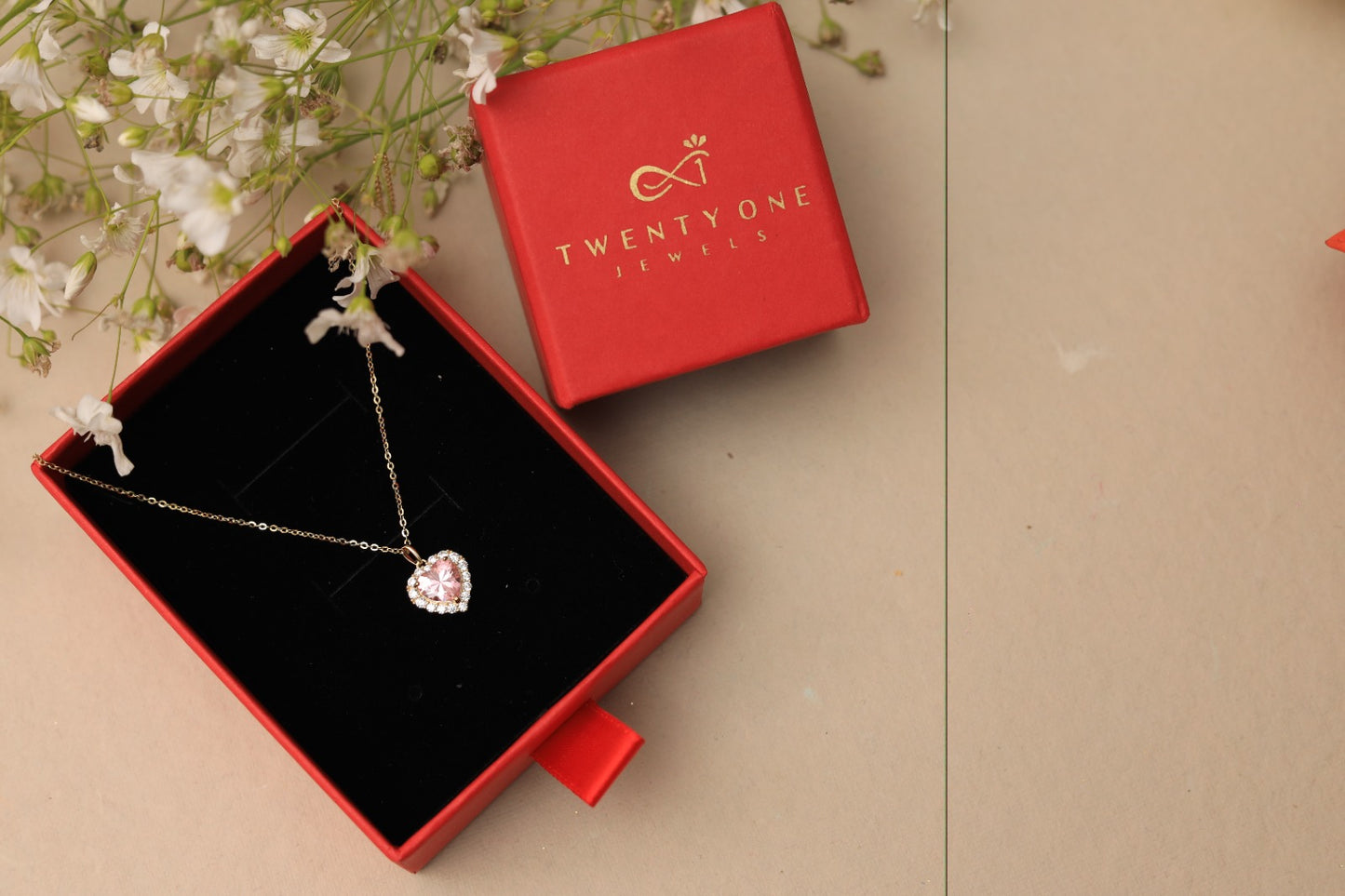 Valentines Exclusive Pink Heart Solitaire Gold Finish Marie Pendant With Chain On 925 Silver