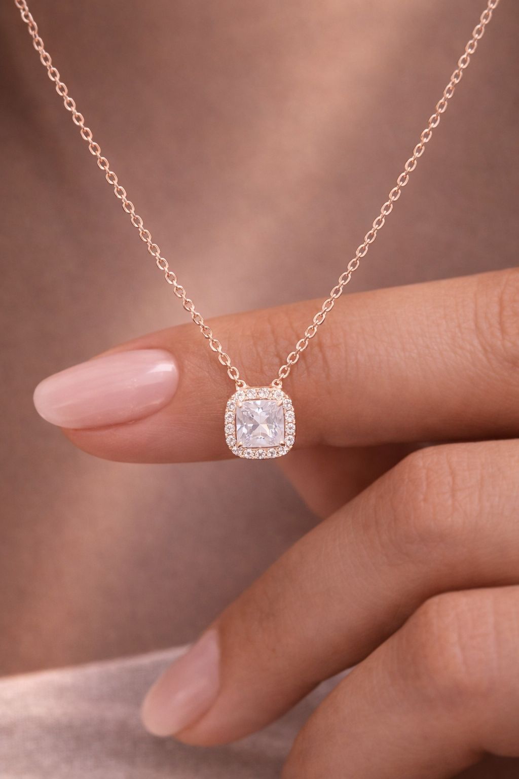 Rose Gold Sarai Pendant with Chain on Pure 925 Silver.