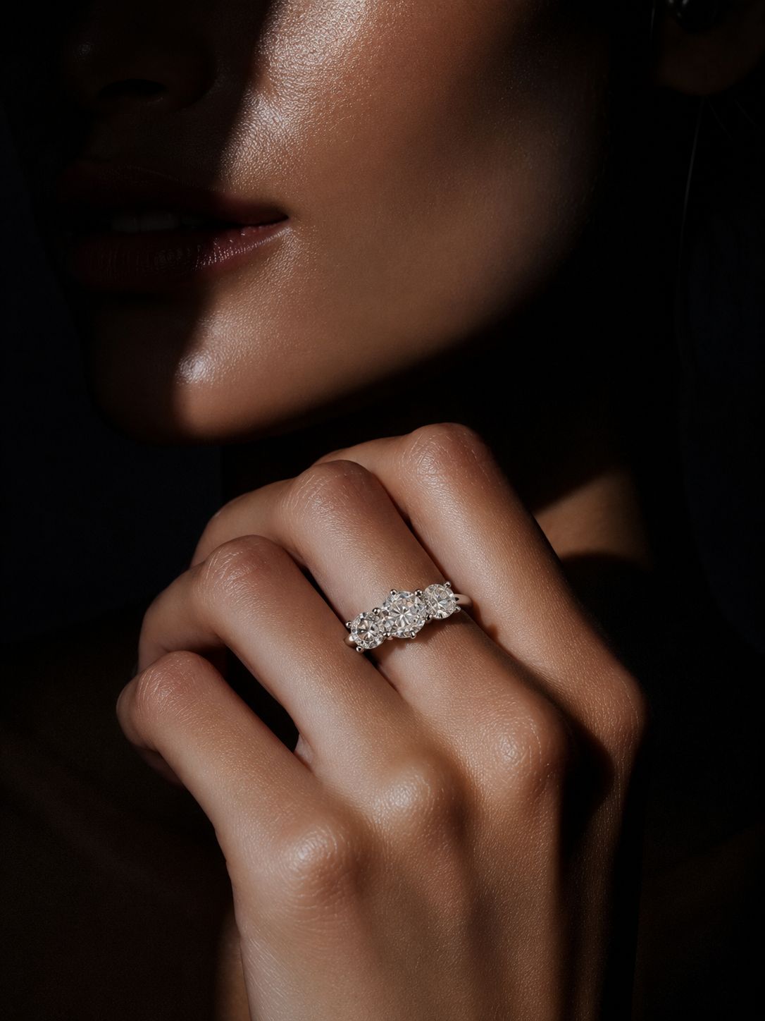 Three Solitaire Diana Ring on Pure 925 Silver