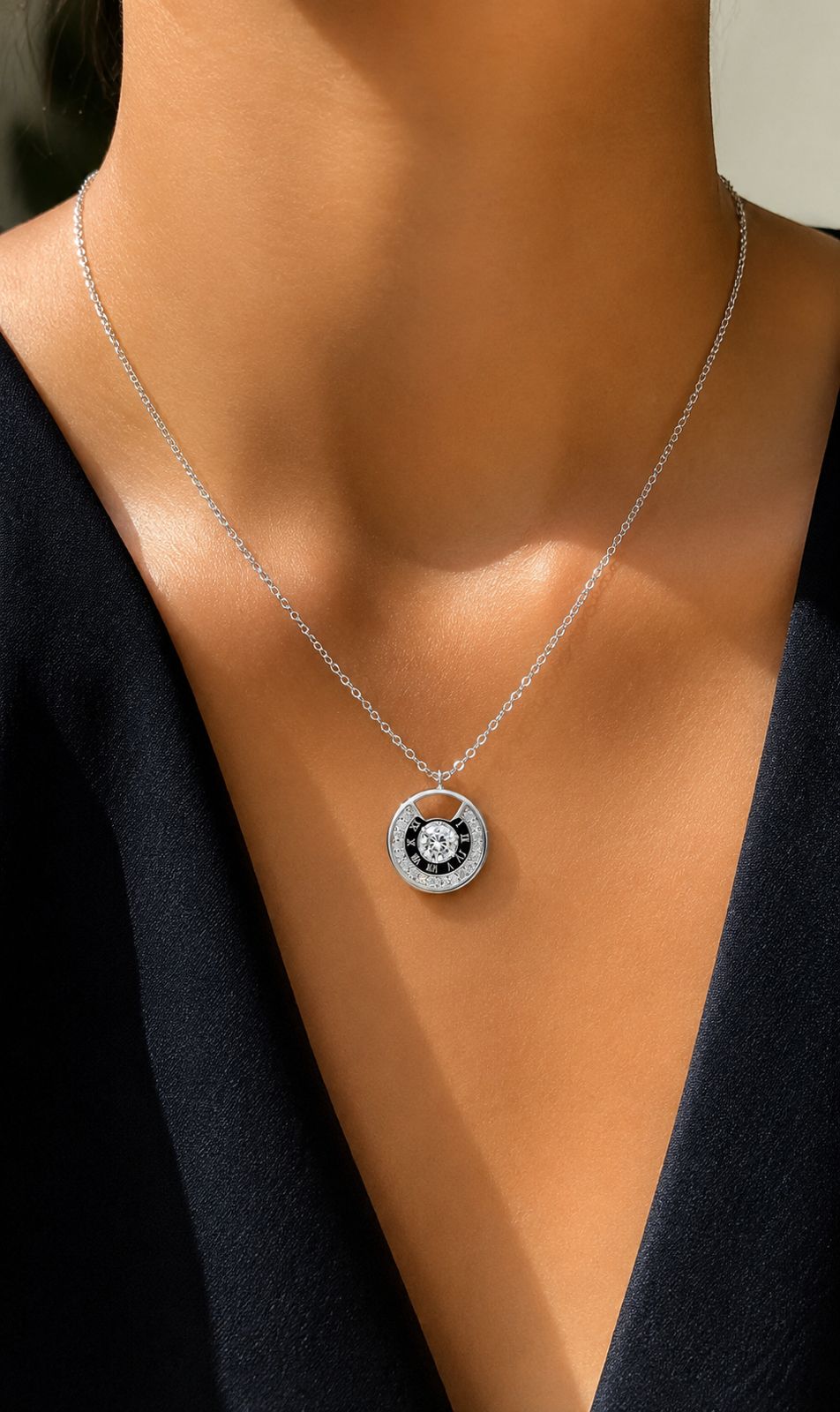 Vintage 925 Silver Solitaire Pendant With Chain on Pure 925 Silver