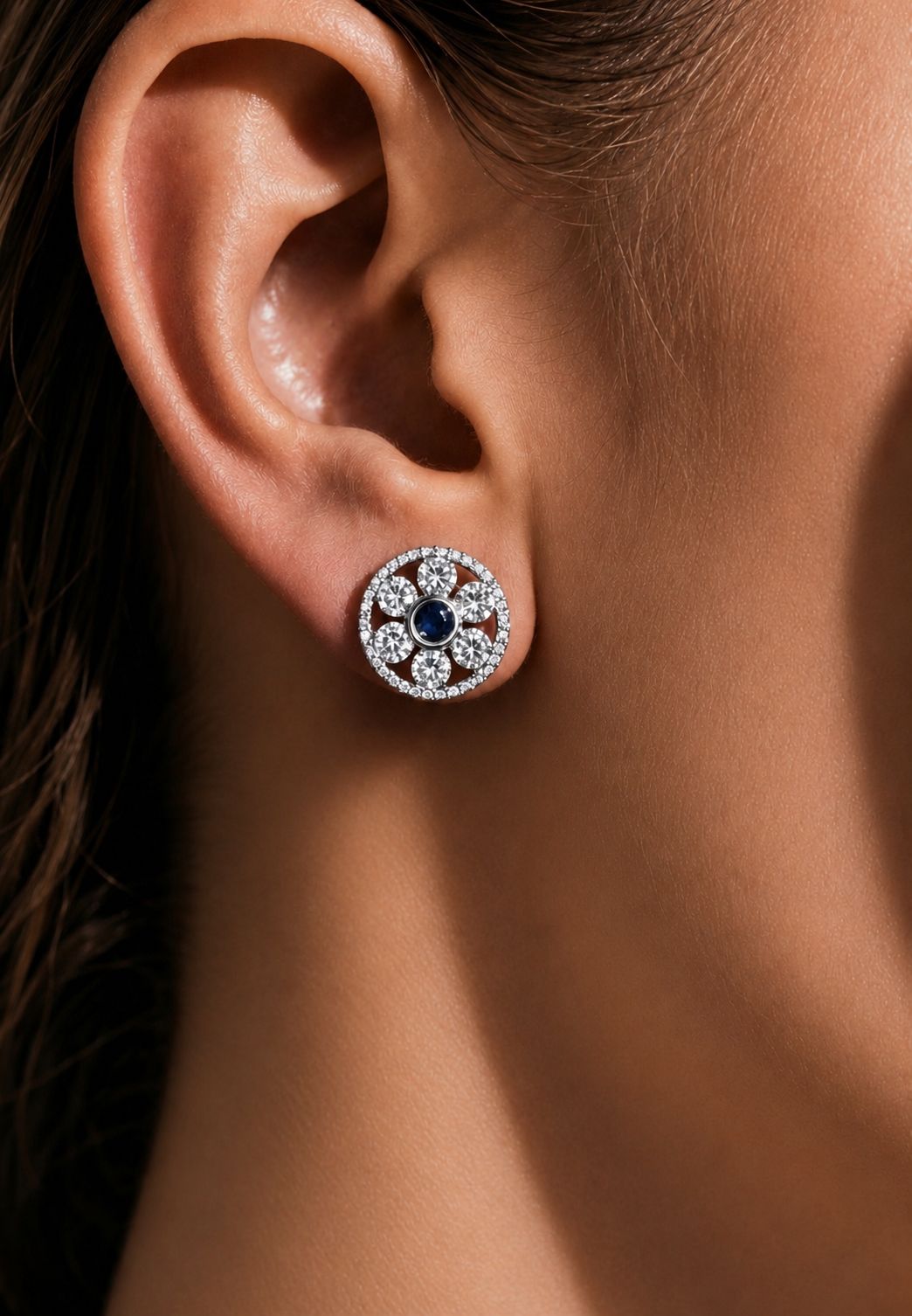 Dana Studs with Push Back on Pure 925 Silver.