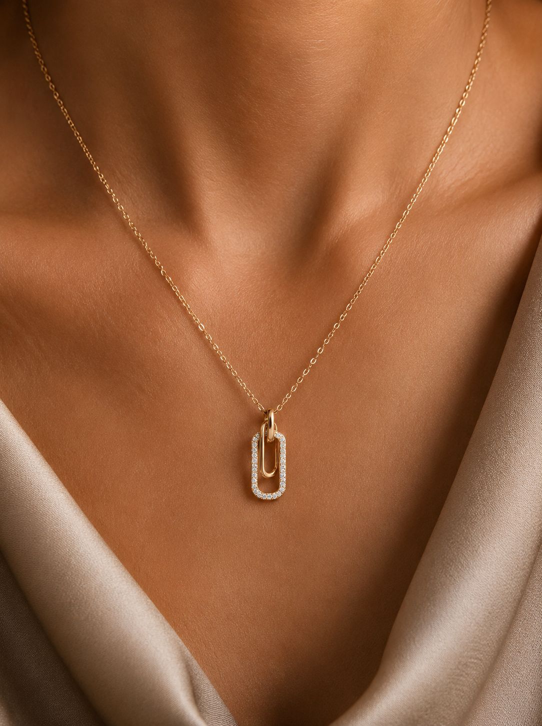 Rose Gold Sintara Diamond Studded Pendant with Chain