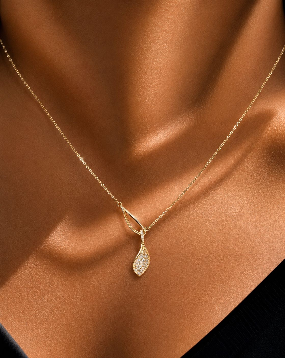 Exclusive Entangled In Love Diamond Studded Leaf Pendant With Chain On Pure 925 Silver