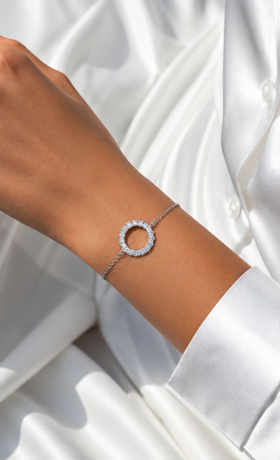 Classic Round Diamond Studded Bella Daily Wear Bracelet on Pure 925 Silver