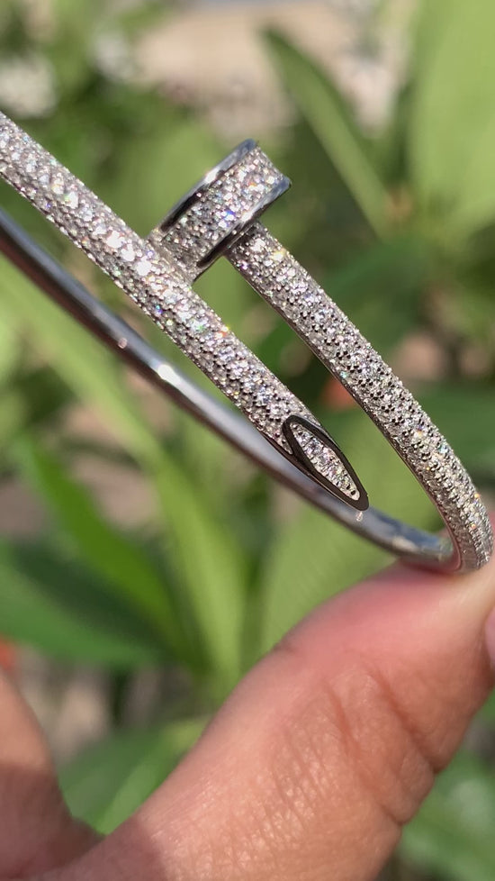 Load and play video in Gallery viewer, Luxury Brand Inspired Pure 925 Silver Openable Crysta Nail Americal Diamond Bracelet
