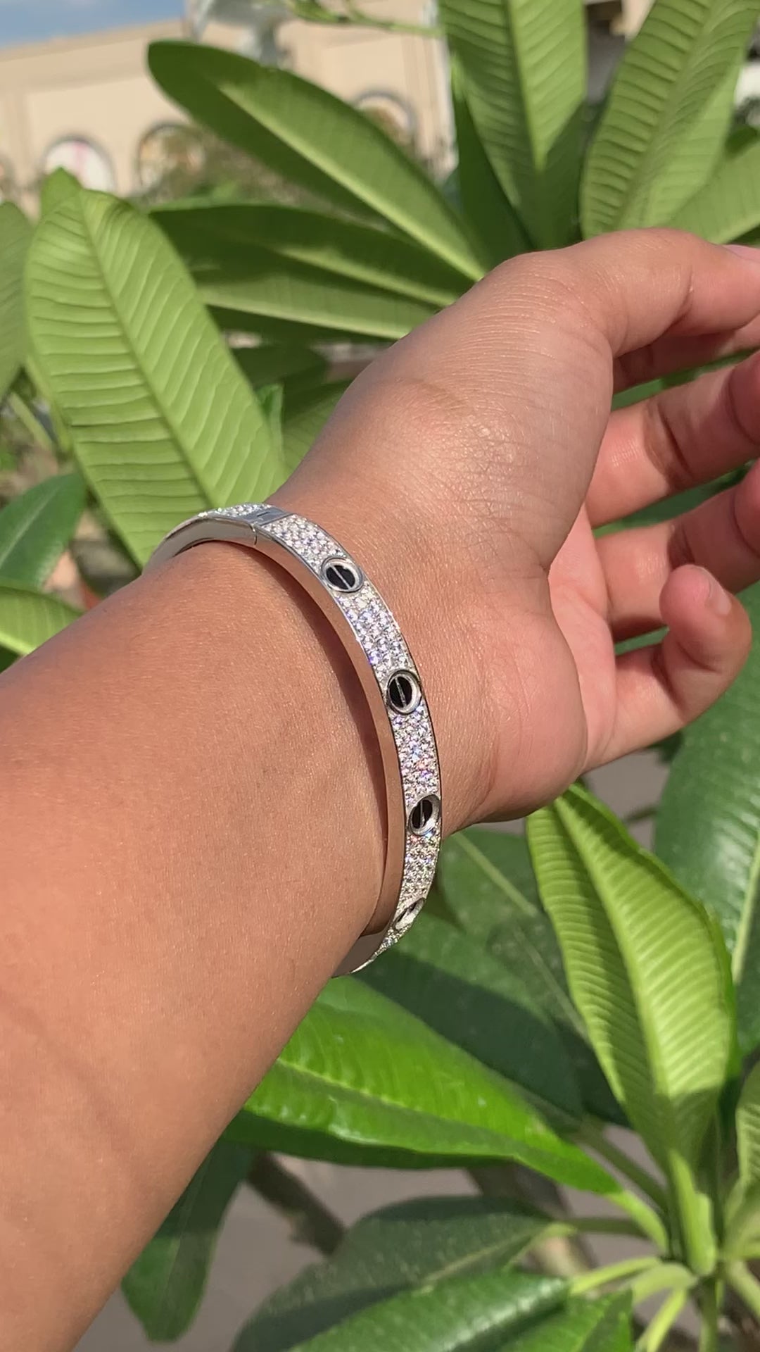 Ultra Premium Luxury Brand Inspired Openable Florencei Bracelet on Pure 925 Silver