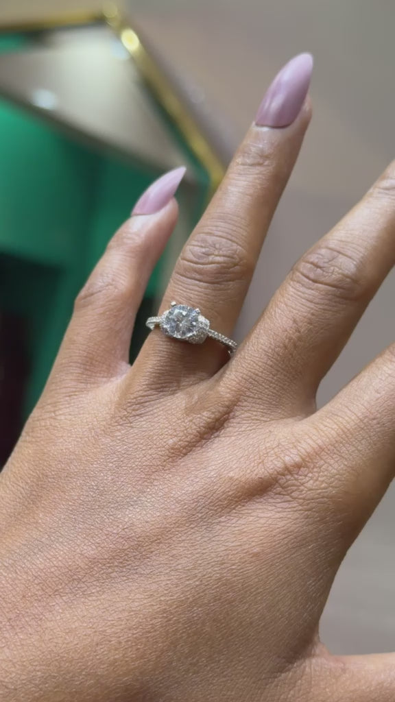 Load and play video in Gallery viewer, Sakura Solitaire Ring on 925 Silver
