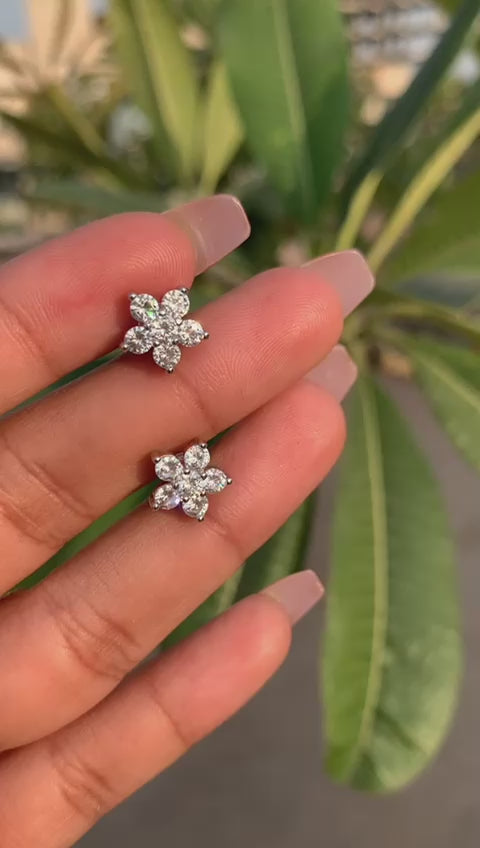 Load and play video in Gallery viewer, Elevated 6 Petal Gori Studs on Pure 925 Silver
