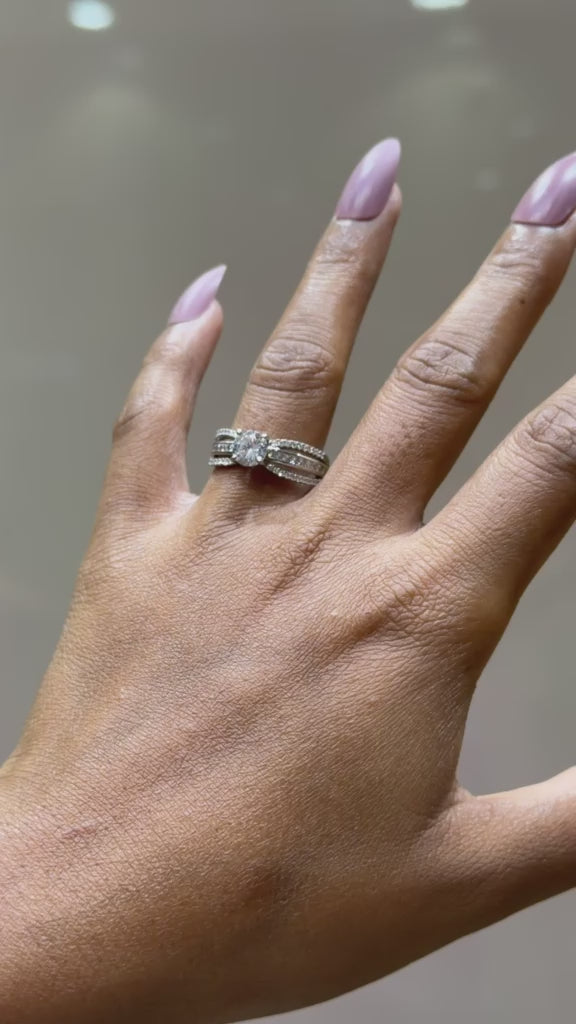 Load and play video in Gallery viewer, 3 Band 1 Carat Solitaire Reby Ring on Pure 925 Silver
