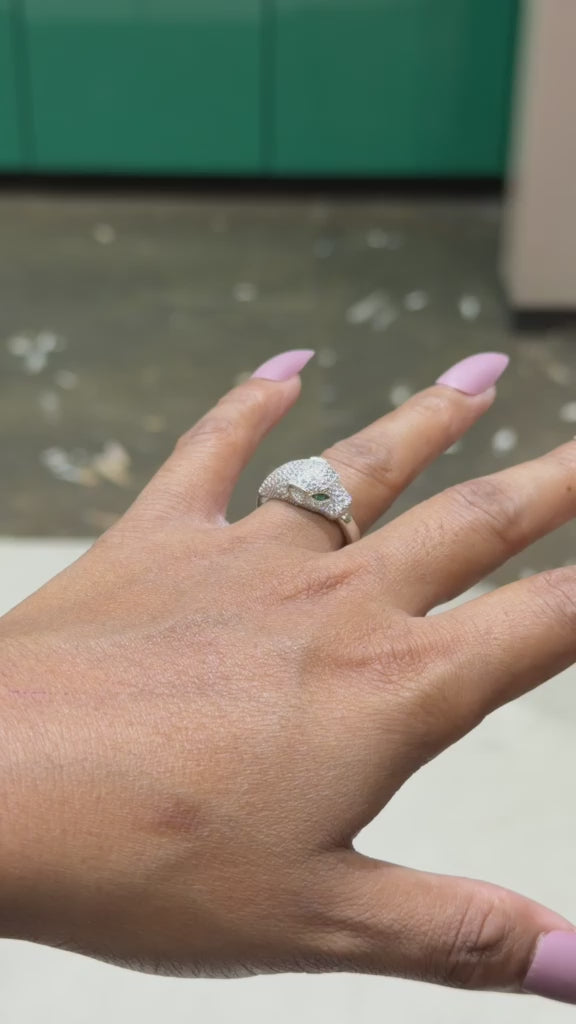 Load and play video in Gallery viewer, Premium Micro Setting Diamond Viper Ring with Green Emerald Eye Detailing on Pure 925 Silver
