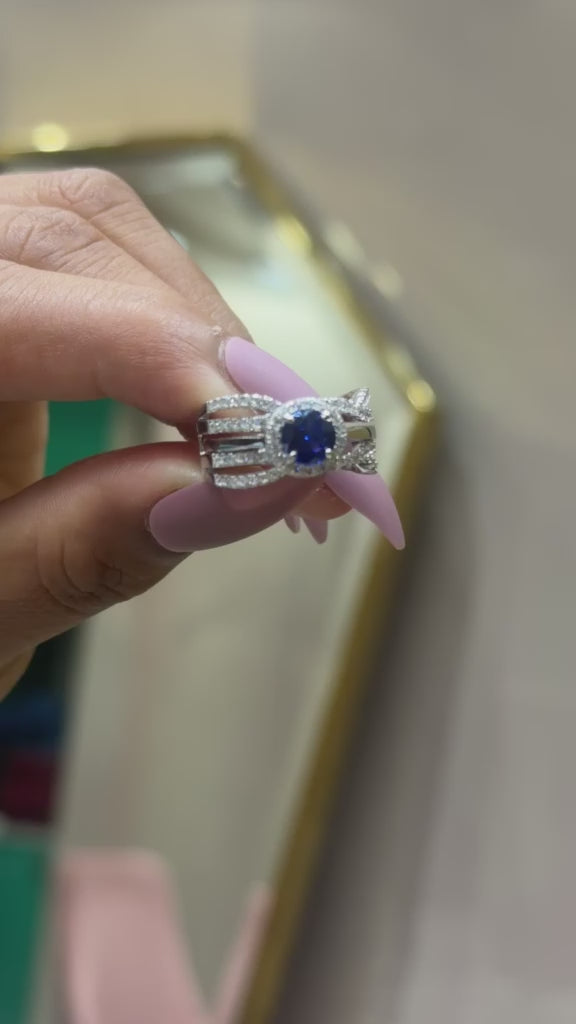 Load and play video in Gallery viewer, Blue Sapphire Detachable Rizen Solitaire Ring on 925 Silver
