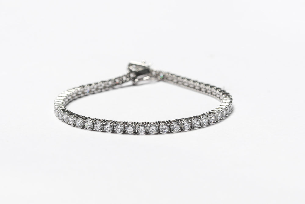 White Gold Single Line 11 Cents Bracelet