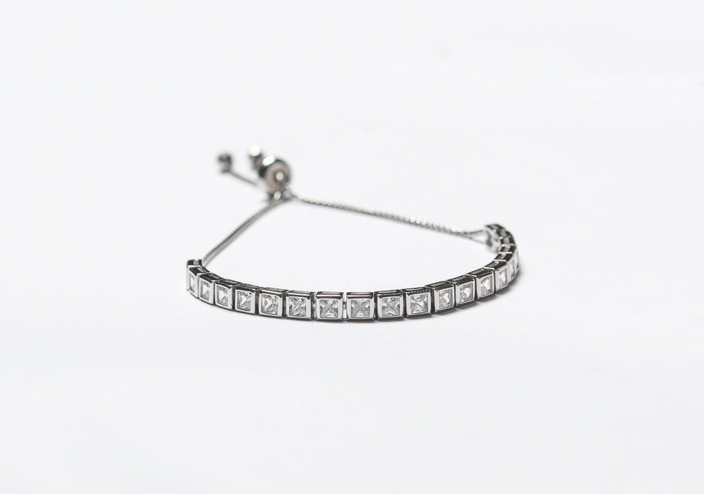 Toujours mon Amour Diamond Heart Solitaire Bracelet – Jemma Wynne