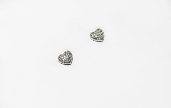 Elevated Heart Illary Pendant Set With Chain
