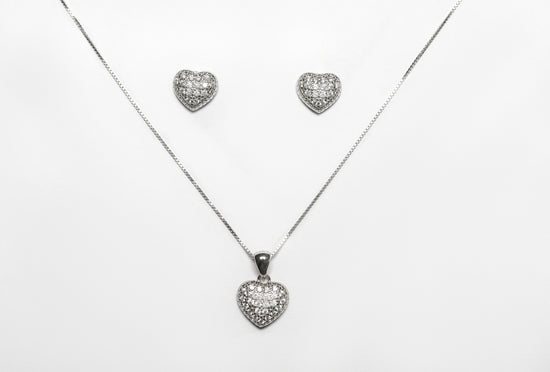 Elevated Heart Illary Pendant Set With Chain